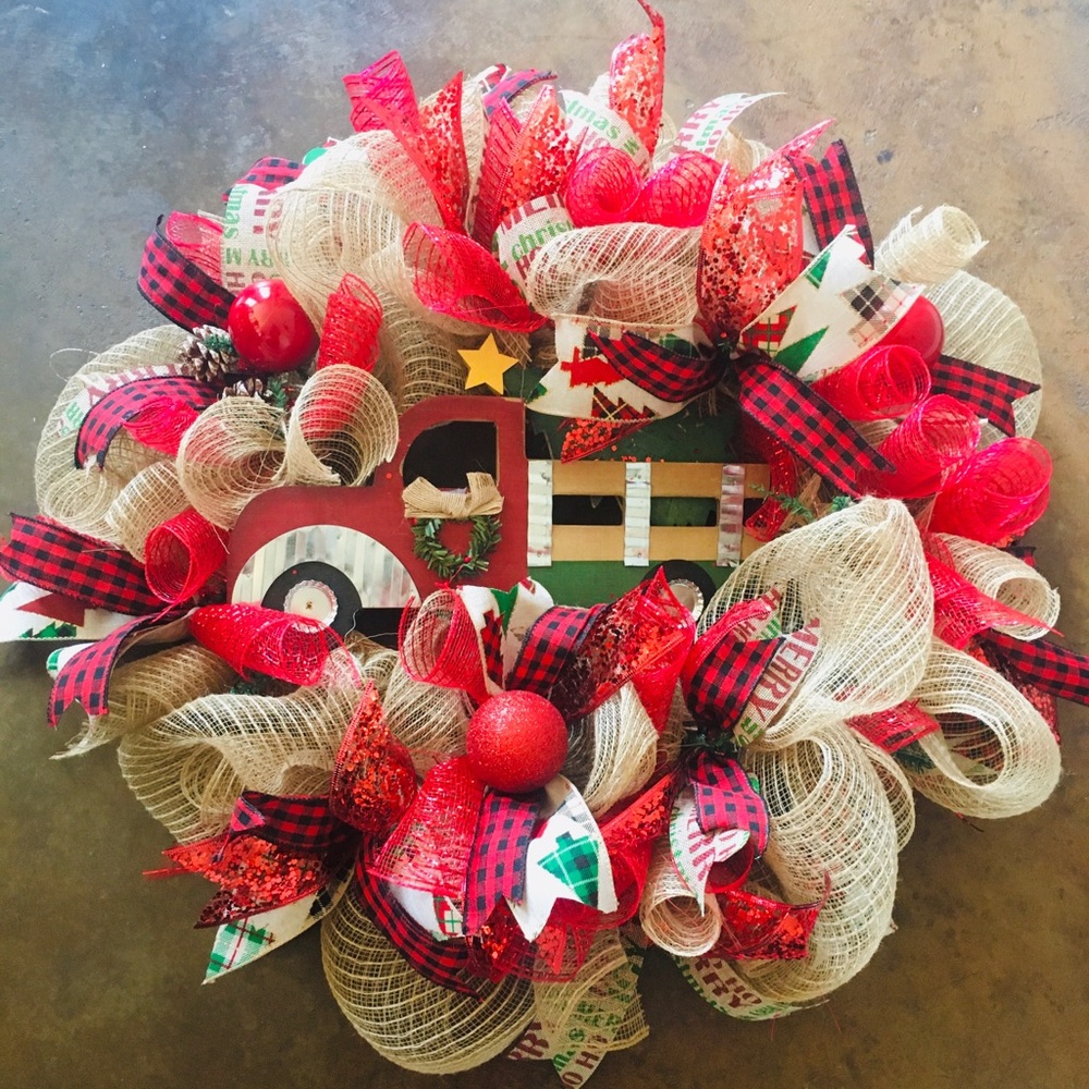 Farmhouse Red Truck Christmas Wreath